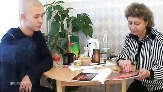 Magányos házastárs és a tini manus