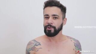 Spanyol srácot döngetik a hatalmas farkú néger pasik