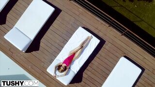 Tiffany Tatum a magyar fullos pornós lány