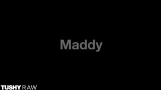 TUSHYRAW - Maddy May segge jól megkúrelva