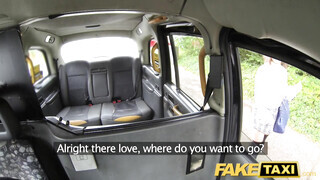 Fake Taxi - Betty Foxxx a csöcsös latin amerikai milf