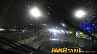 FakeTaxi - metálos lány nem marad baszatlan