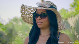 Bethany Benz a szexmániás spanyol milf - Brazzers