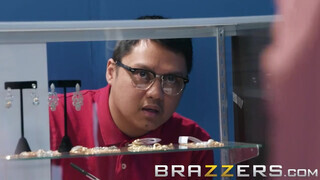 Brazzers - Whitney Wright hatalmas feneke megdugva