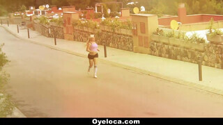 OyeLoca - Blondie Fesser a méretes cickós brazil