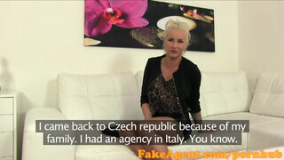 FakeAgent cseh bögyös csajszi kefélni érkezett