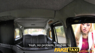 FakeTaxi - Csöcsös világos szőke popsiba dugva