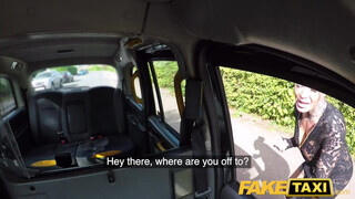 Fake Taxi - Brooke Jameson az óriás keblű milf