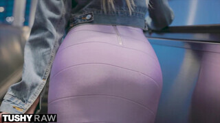 TUSHY RAW - Pristine Edge a fullos fiatal milf