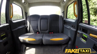Fake Taxi - Ashleigh Devere a nagy csöcsű lány