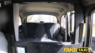Fake Taxi  - ez a lány csak a kőkemény pélót szereti