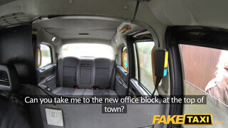 Fake Taxi - Misha Mayfair a szőrös muffos szöszi