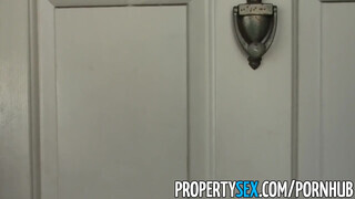 PropertySex - izgató világos szőke ingatlanos csajszi