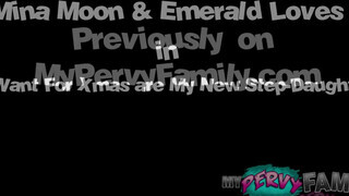 Mina Moon és Emerald karácsonyi szexelése