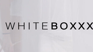 WhiteBoxxx - Jia Lissa és Sabrisse fullos orosz csajok egymással foglalkoznak