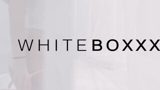 WhiteBoxxx - méretes picsájú csajszi reggel is akar kefélni