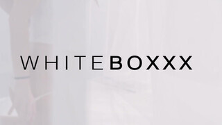 WhiteBoxxx - kettő ultra gyönyörű leszbikus kényezteti egymást