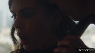 Deeper - Keisha Grey a hatalmas keblű fiatal lány