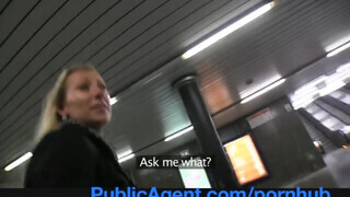 PublicAgent - szep kannás csajszika keményen megkefélve