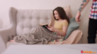18videoz - Baby Mamby szereti fenékbe csinálni