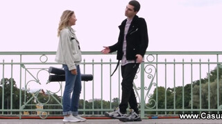 Casual Tini Szex - fullos csoki csajszi és a barátja
