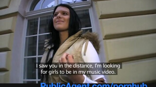 PublicAgent - Rebecca pénzért közösül