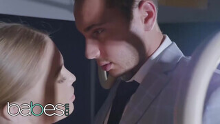 Babes - Alessandra Jane a fullos táncos csaj