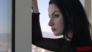 análized - Veruca James fenekébe néger pélót nyomnak be