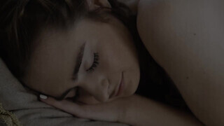 FamilyXXX - Reese Robbins örül ha pélót lát