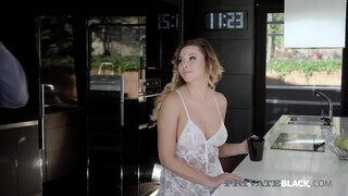 PrivateBlack - Anna Polina a hatalmas cickós fiatal lány