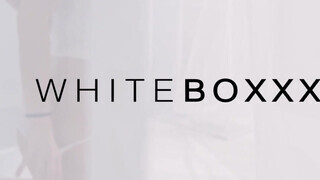 WHITEBOXXX - Anie Darling hármasban baszik