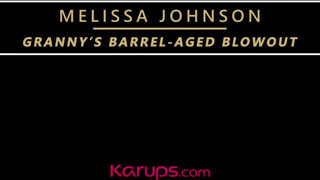 Melissa Johnson a hatalmas tőgyes érett nő