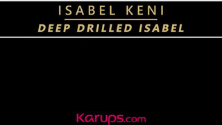 Isabel Keni megrakva méretes dákóval - Karups