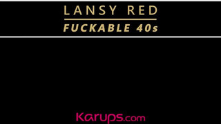 Lansy Red a fullos 40 éves milf