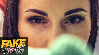 Fake Hostel HD - Lilu Moon a izgató orosz lány