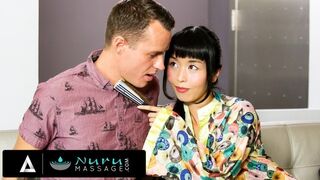 Marica Hase forró masszázsánál megtöri a méretes léce ügyfelétől