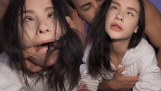 Extrém spriccelős orgazmus - 18 éves tini durván szétbaszva durva kutyapózban - matty mila perez